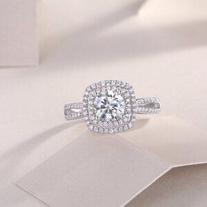 925 sterling silver moissanite ring